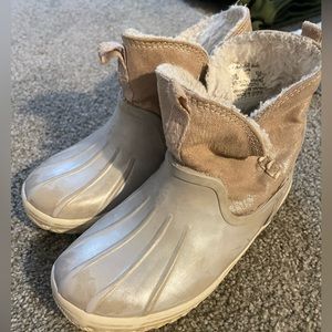 Toddler Girls Sorel boots size 11